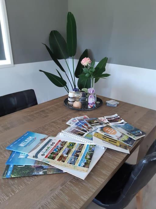 B&B Weidse Blik Ingelum Engelum Εξωτερικό φωτογραφία
